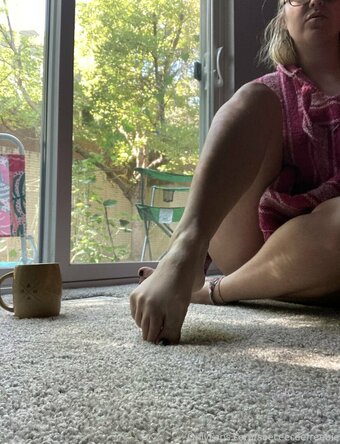 seeceeceefreebie Nude Leaks Photo 22