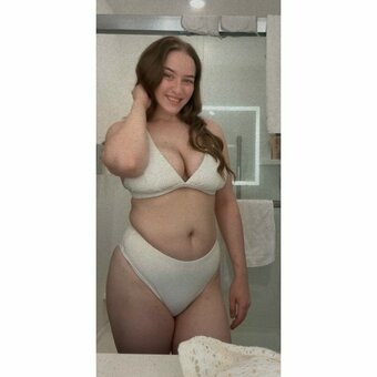 Selma / balkanbaddie_xo / https: / selmablkbasii Nude Leaks Photo 25
