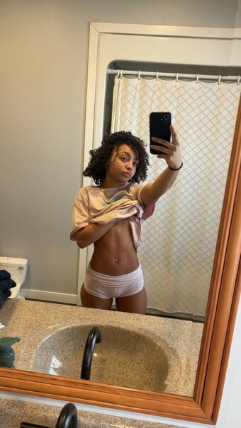 Send2tee / https: Nude Leaks Photo 2