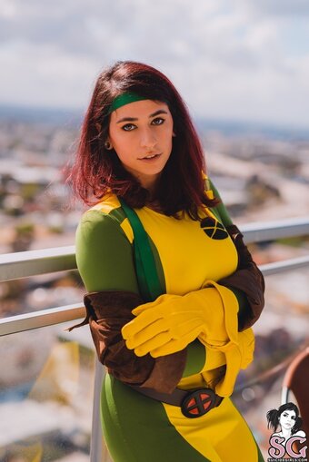 Sentientbees Nude Leaks Photo 2