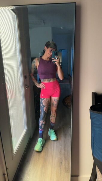 Sentientbees Nude Leaks Photo 8