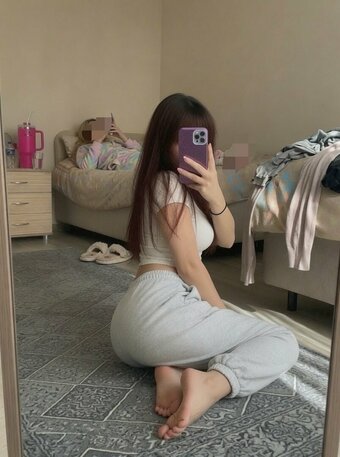 SeraSemf / favicon.ico / https: Nude Leaks Photo 4