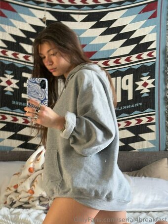 serial4breakfast Nude Leaks Photo 11