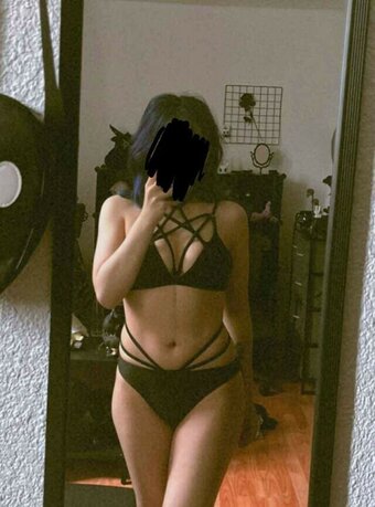 shadowkyuu Nude Leaks Photo 10