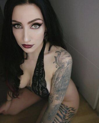 Shadows.sight / sha.dow Nude Leaks OnlyFans Photo 2