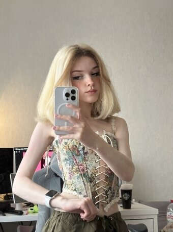 Shadsi Nude Leaks Photo 10