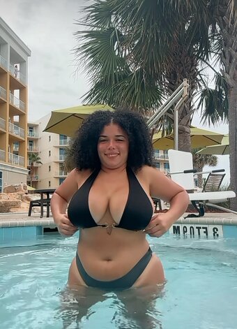 shakira3190 Nude Leaks Photo 1