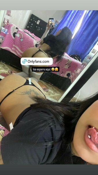 shalydaniela / shalydaniela_ Nude Leaks OnlyFans Photo 18
