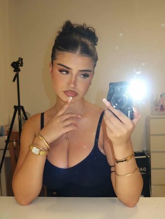 shathi.alias / Shaaliax Shathi Nude Leaks Photo 1