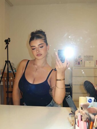 shathi.alias / Shaaliax Shathi Nude Leaks Photo 10