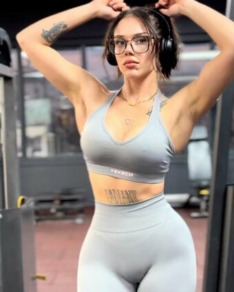 shebulkk / Duygu Cakmak Nude Leaks Photo 3
