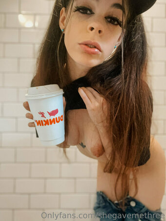 Shegavemethree / Shegaveme3 Nude Leaks OnlyFans Photo 7