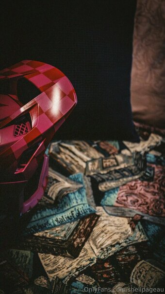 shellpageau Nude Leaks Photo 3