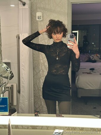 shift7 Nude Leaks Photo 12