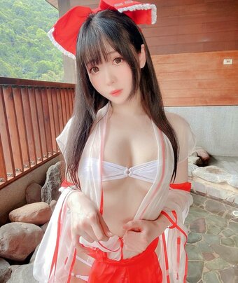 Shimo / shimotsuki18 / shimotsukiTW Nude Leaks Photo 9