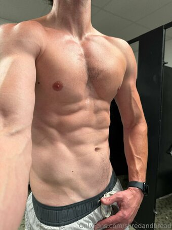 shredandbread Nude Leaks Photo 19