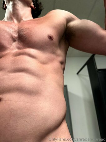 shredandbread Nude Leaks Photo 25