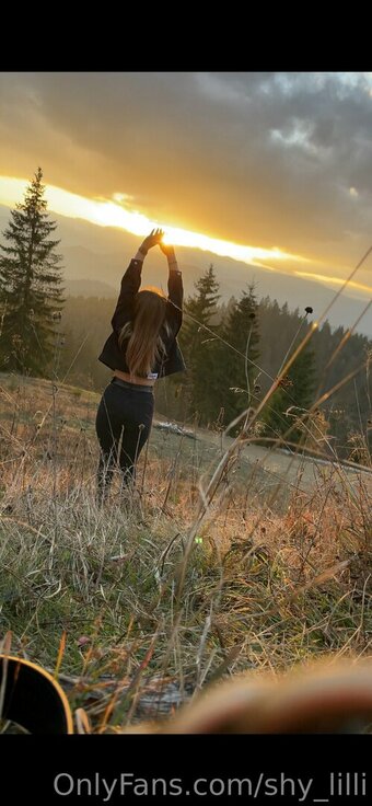 shy_lilli Nude Leaks Photo 8