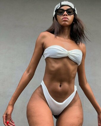 Silent User / Musawenkosi87 / Nomsa Maqethuka / Theonlysilentuser / https: / nomsa_maqethuka / silent______user Nude Leaks Photo 10