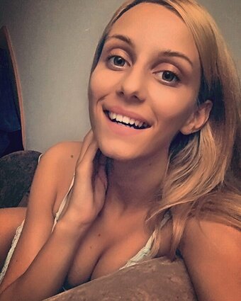 Silvia Bodeanu / Dana Bodeanu / silviabodeanu Nude Leaks Photo 2