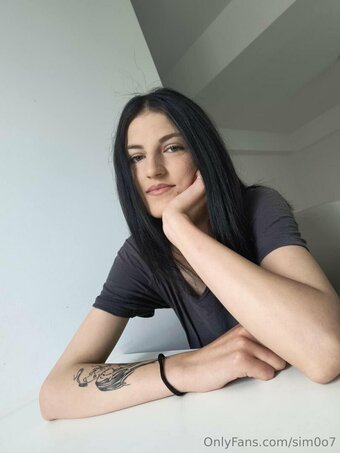 sim0o7 Nude Leaks Photo 3