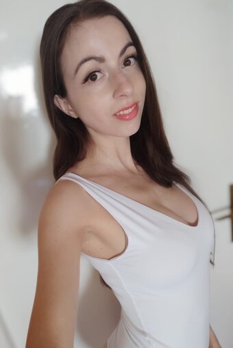 Simi Weber / modelsimi / simi_kittycat / simimodel Nude Leaks OnlyFans Photo 10