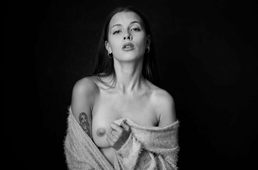 Similunea Nude Leaks Photo 1