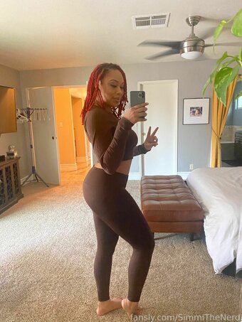 SimmiTheNerd Nude Leaks Photo 27