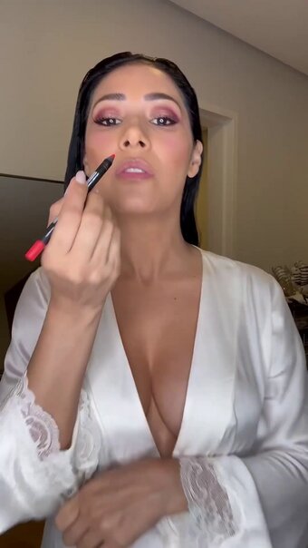 Simone E Simaria / simoneesimaria Nude Leaks Photo 28