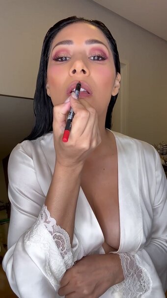 Simone E Simaria / simoneesimaria Nude Leaks Photo 29