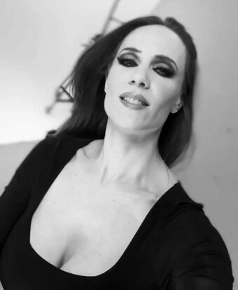 Simone Simons / simonesimons Nude Leaks Photo 17