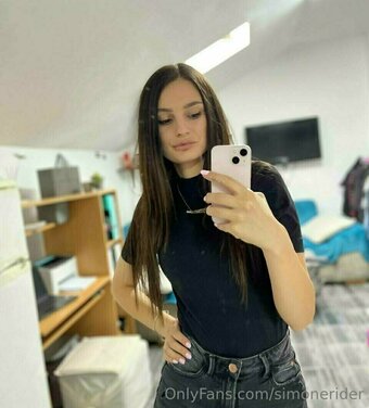 simonerider Nude Leaks Photo 17