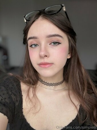 simplelil Nude Leaks Photo 10