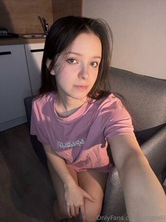 simplelil Nude Leaks Photo 14