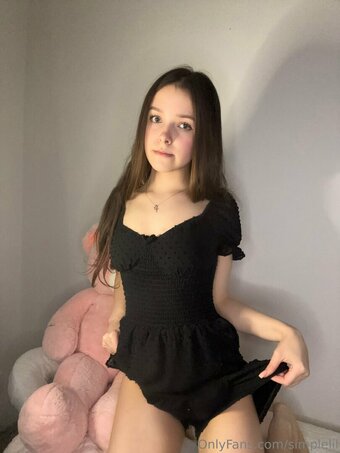 simplelil Nude Leaks Photo 22