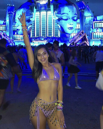 Simranrij Nude Leaks Photo 9