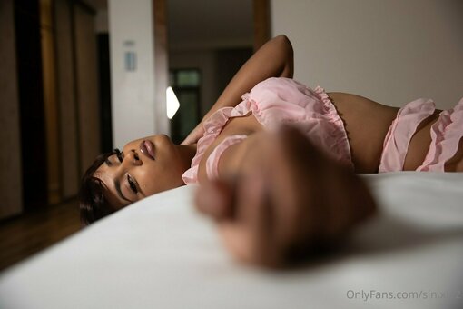 sin.xia2 Nude Leaks Photo 10