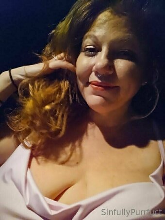 sinfullypurrfuct Nude Leaks Photo 1