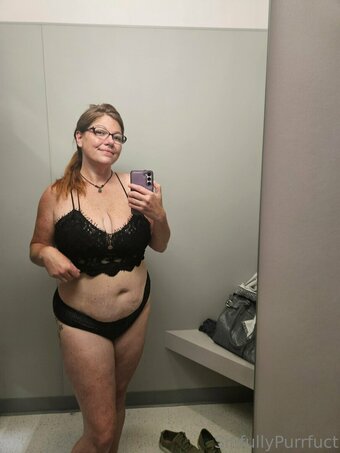 sinfullypurrfuct Nude Leaks Photo 25
