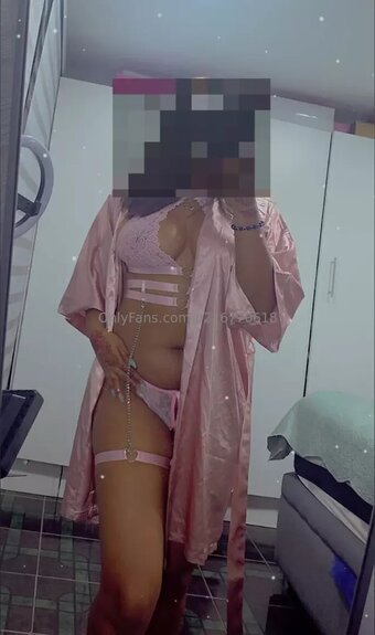 SinfullyYours / Sashinee Gayaram / sashyy_b_ Nude Leaks Photo 4