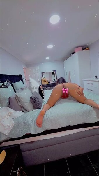 SinfullyYours / Sashinee Gayaram / sashyy_b_ Nude Leaks Photo 6