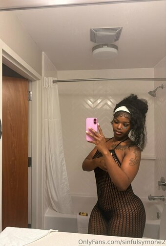 sinfulsymone2 Nude Leaks Photo 2