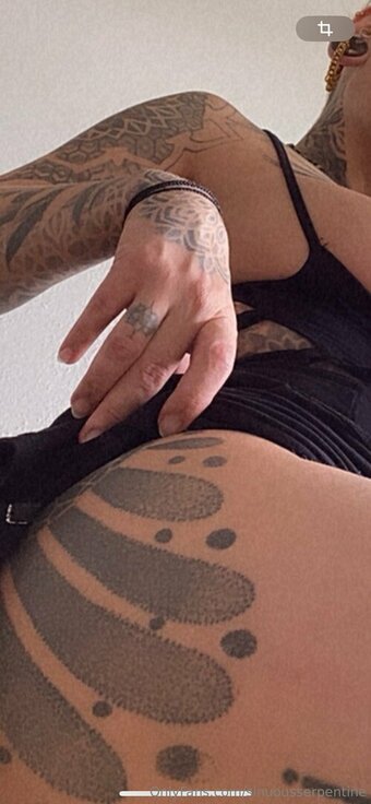 sinuousserpentine Nude Leaks Photo 2