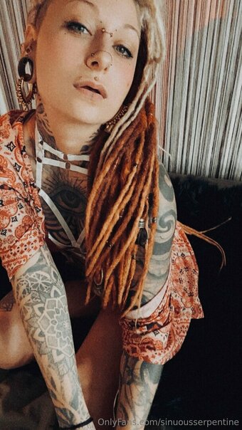 sinuousserpentine Nude Leaks Photo 11