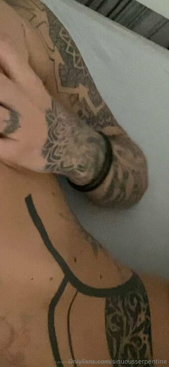 sinuousserpentine Nude Leaks Photo 22