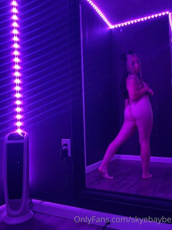 skyebaybe Nude Leaks Photo 4