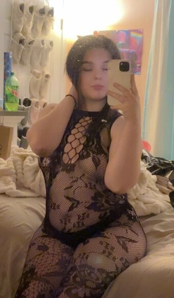 Skyemichelllee / skyemfmichelle / skyyemichelle Nude Leaks Photo 9