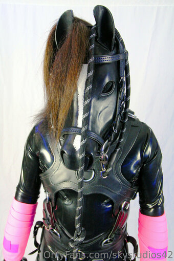 skystudios42 Nude Leaks Photo 11