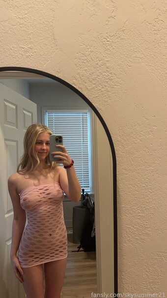 skysummer21 Nude Leaks Photo 24