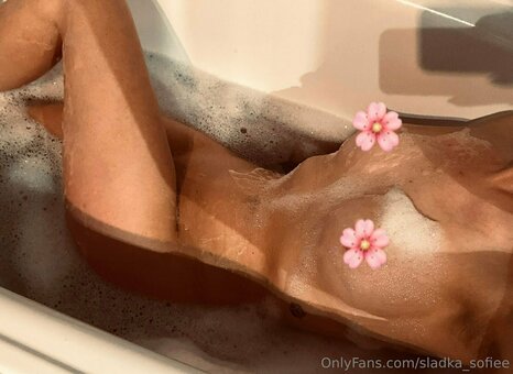 sladka_sofiee Nude Leaks Photo 14